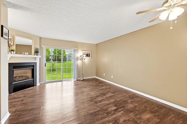 4052 Meadowick Drive, 89B, Columbus, OH 43230