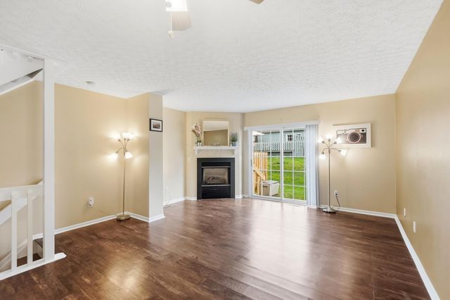 4052 Meadowick Drive, 89B, Columbus, OH 43230