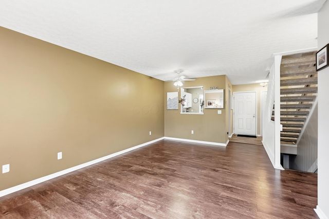 4052 Meadowick Drive, 89B, Columbus, OH 43230
