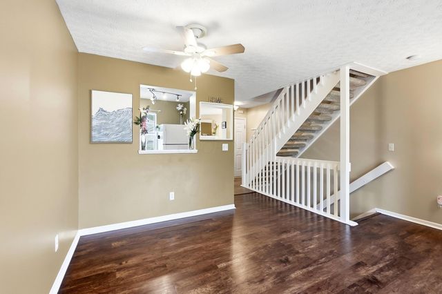 4052 Meadowick Drive, 89B, Columbus, OH 43230