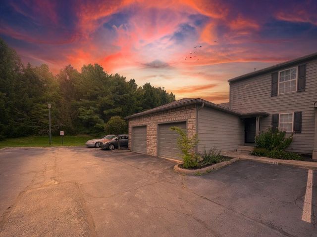 4052 Meadowick Drive, 89B, Columbus, OH 43230