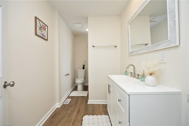 804 Harris Street, Burlington, NC 27217