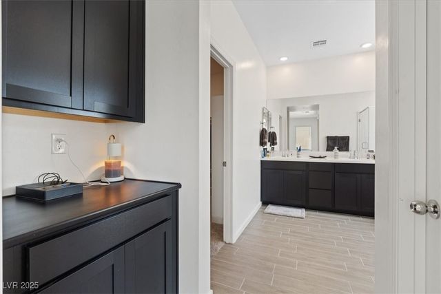 2936 Gaffer Film Street, Las Vegas, NV 89156