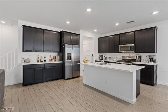 2936 Gaffer Film Street, Las Vegas, NV 89156