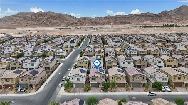 2936 Gaffer Film Street, Las Vegas, NV 89156