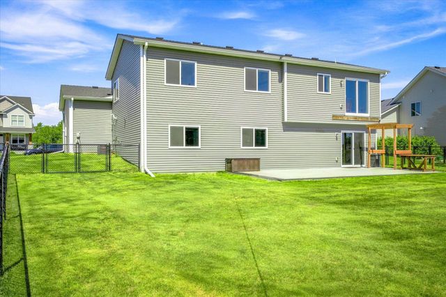 25707 Euclid Avenue, Wyoming, MN 55092