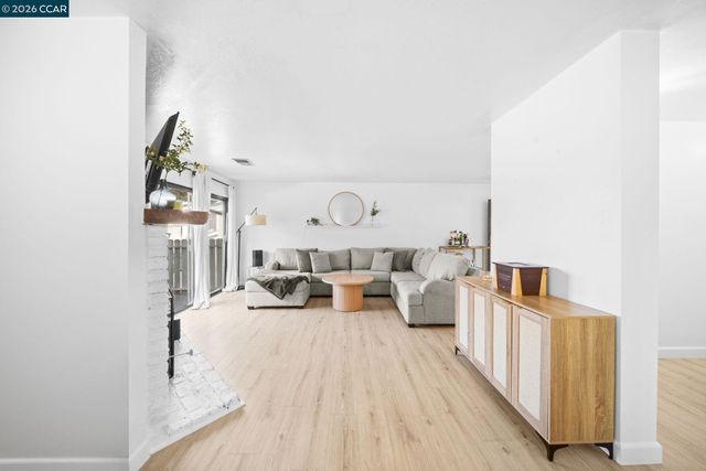 1991 Central Ave 15, Highland, CA 92346