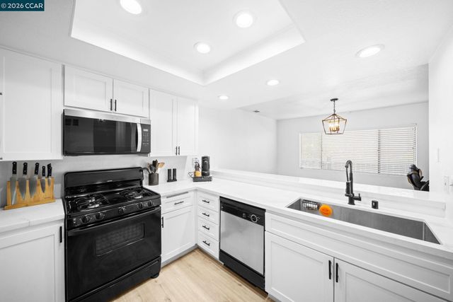 1991 Central Ave 15, Highland, CA 92346