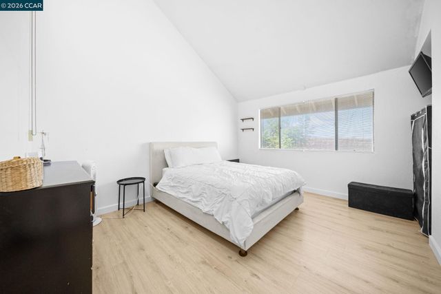 1991 Central Ave 15, Highland, CA 92346