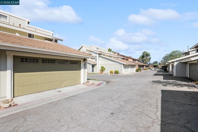 1991 Central Ave 15, Highland, CA 92346