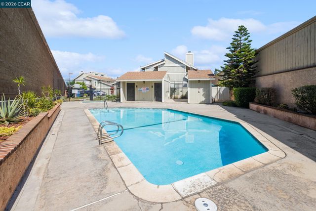1991 Central Ave 15, Highland, CA 92346