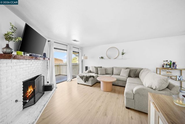 1991 Central Ave 15, Highland, CA 92346