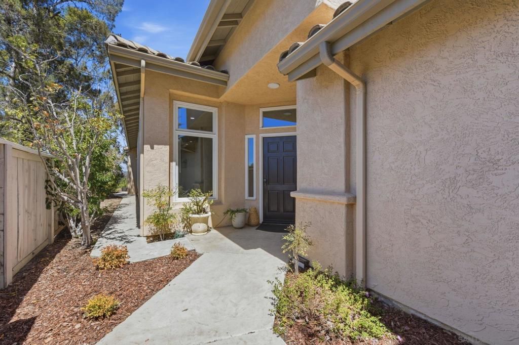 804 Calle Montera, Escondido, CA 92025 — photo 3