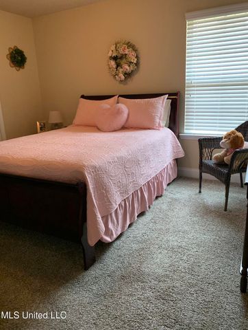 4946 Arrowhead Lane, Olive Branch, MS 38654