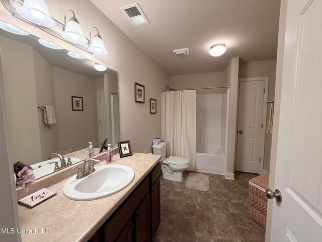 4946 Arrowhead Lane, Olive Branch, MS 38654