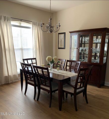 4946 Arrowhead Lane, Olive Branch, MS 38654