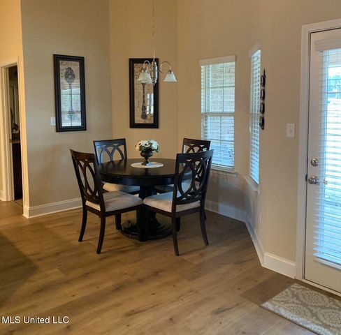 4946 Arrowhead Lane, Olive Branch, MS 38654