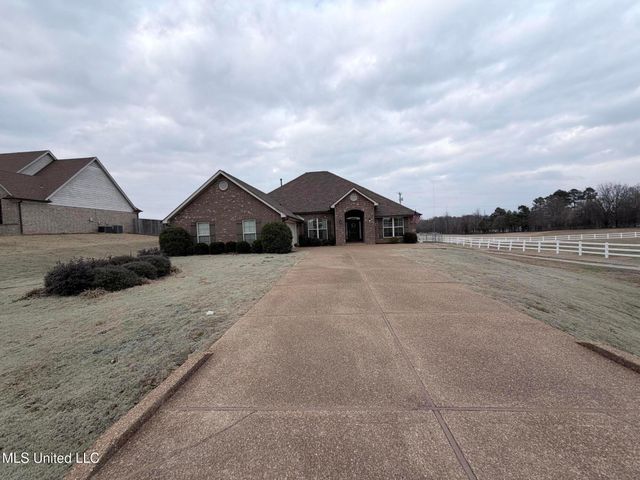 4946 Arrowhead Lane, Olive Branch, MS 38654