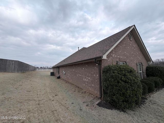 4946 Arrowhead Lane, Olive Branch, MS 38654