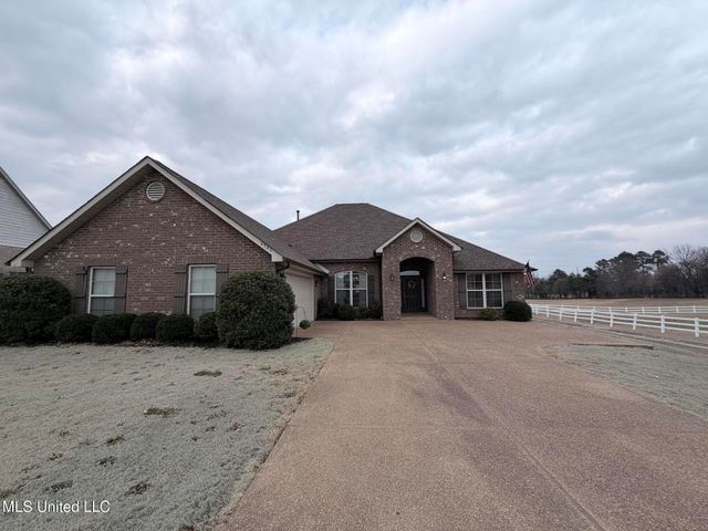 4946 Arrowhead Lane, Olive Branch, MS 38654