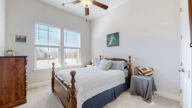 511 Oakvale Ln, Mount Juliet, TN 37122