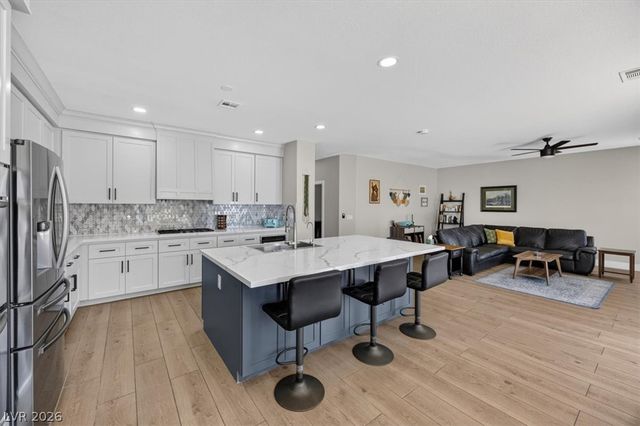 9304 Empire Rock Street, Las Vegas, NV 89143