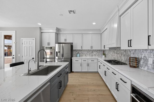 9304 Empire Rock Street, Las Vegas, NV 89143