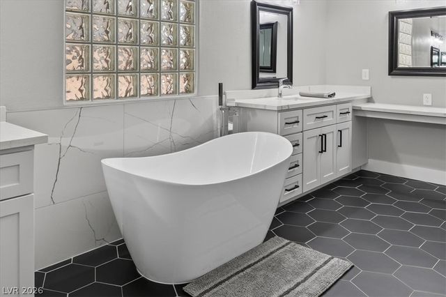 9304 Empire Rock Street, Las Vegas, NV 89143