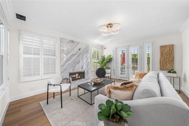 304 Goldenwest Street, Huntington Beach, CA 92648