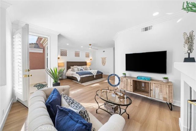 304 Goldenwest Street, Huntington Beach, CA 92648