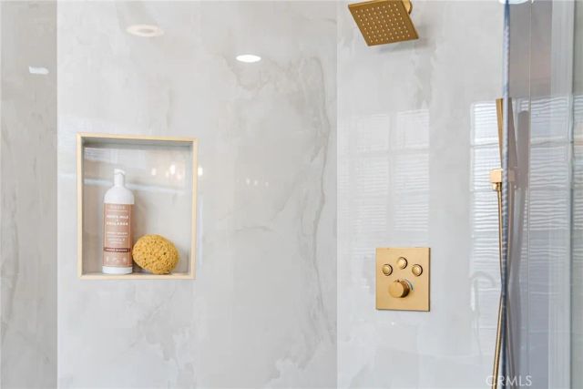 304 Goldenwest Street, Huntington Beach, CA 92648