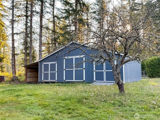 32115 71st Court St E, Eatonville, WA 98328
