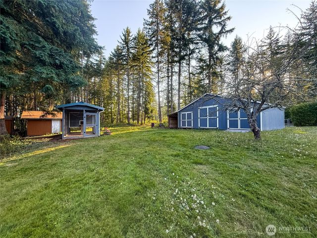 32115 71st Court St E, Eatonville, WA 98328