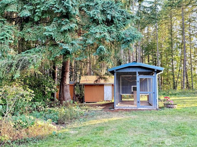 32115 71st Court St E, Eatonville, WA 98328