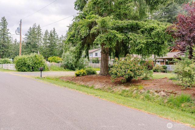 32115 71st Court St E, Eatonville, WA 98328