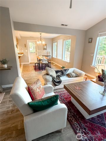 32115 71st Court St E, Eatonville, WA 98328