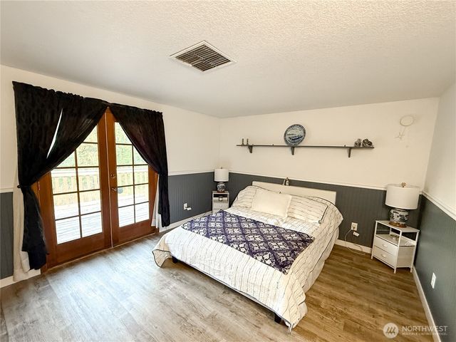 32115 71st Court St E, Eatonville, WA 98328
