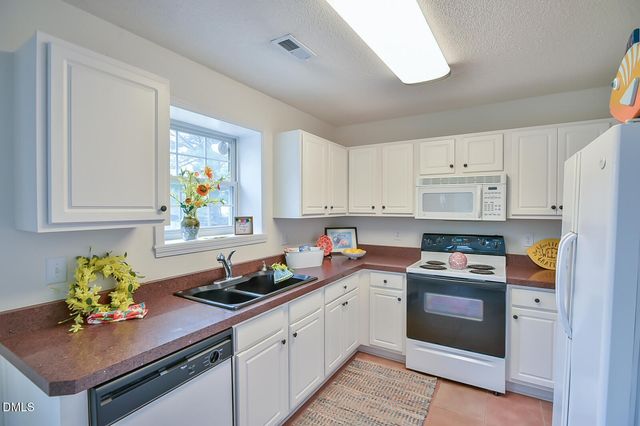 301 Firefly Road, Holly Springs, NC 27540