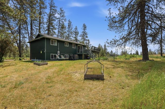 19716 S Cheney Plaza Rd, Cheney, WA 99004