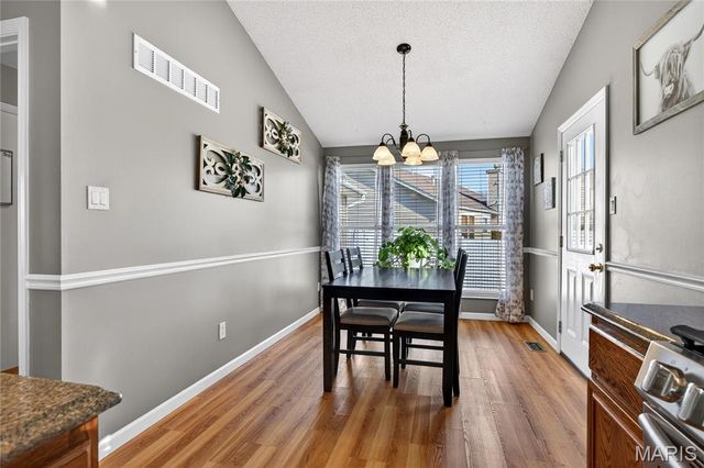 354 Highgrove Place Drive, O'fallon, MO 63366