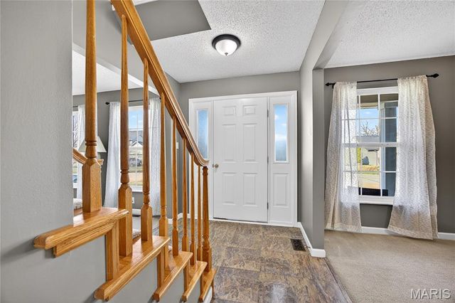 354 Highgrove Place Drive, O'fallon, MO 63366