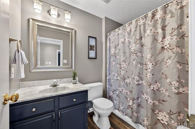 354 Highgrove Place Drive, O'fallon, MO 63366