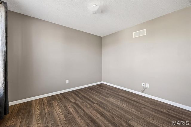 354 Highgrove Place Drive, O'fallon, MO 63366