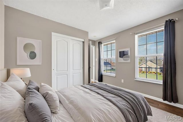 354 Highgrove Place Drive, O'fallon, MO 63366