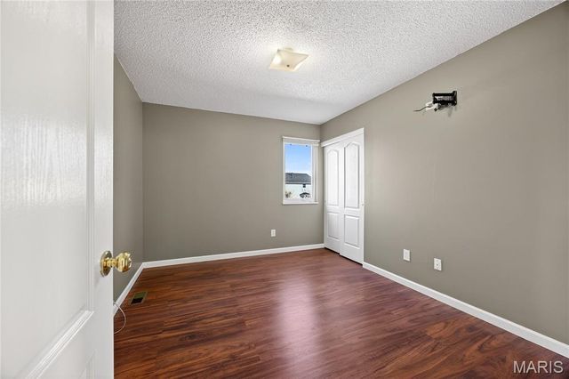 354 Highgrove Place Drive, O'fallon, MO 63366