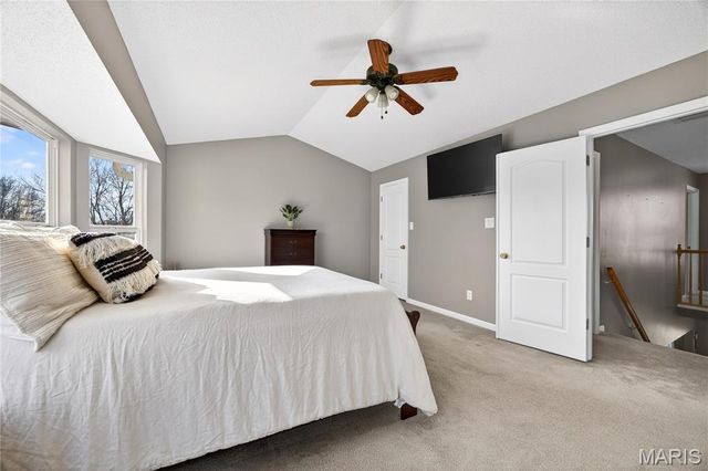 354 Highgrove Place Drive, O'fallon, MO 63366