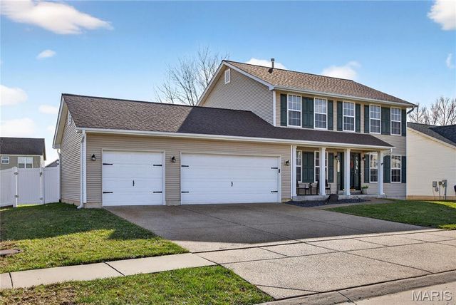 354 Highgrove Place Drive, O'fallon, MO 63366