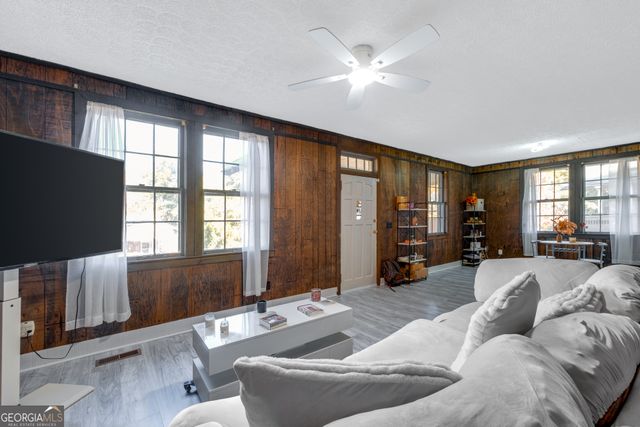 5 Seventh Street, Gainesville, GA 30504