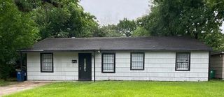 8303 Saint Lo Road, Houston, TX 77033