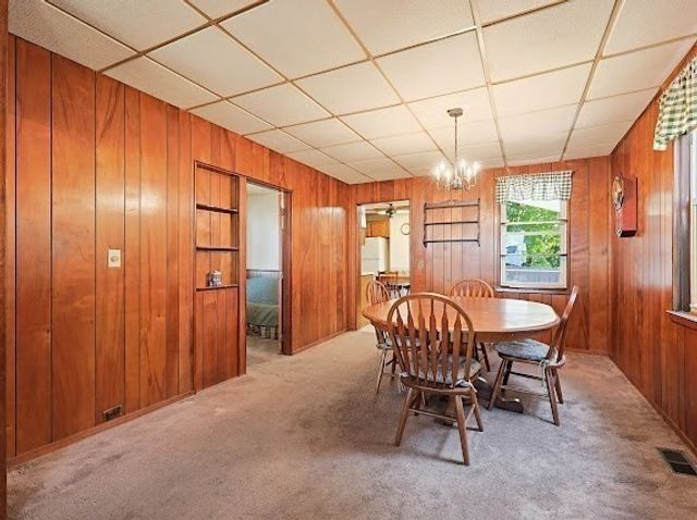 21 Park Ave, Stoughton, MA 02072
